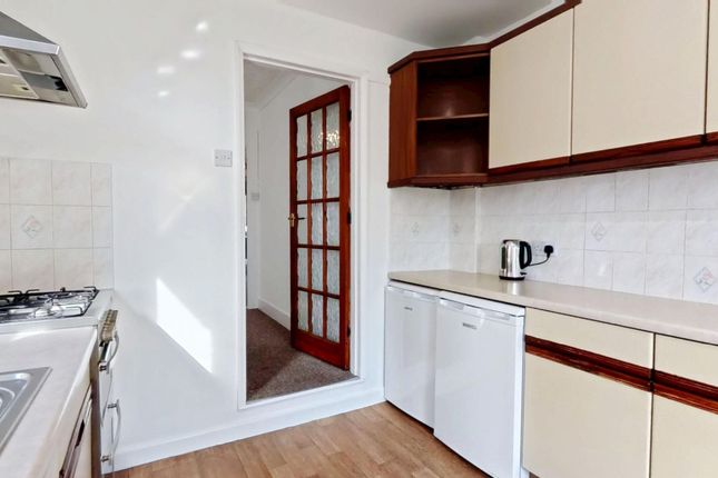 34 Astley Avenue, Dover photo 5