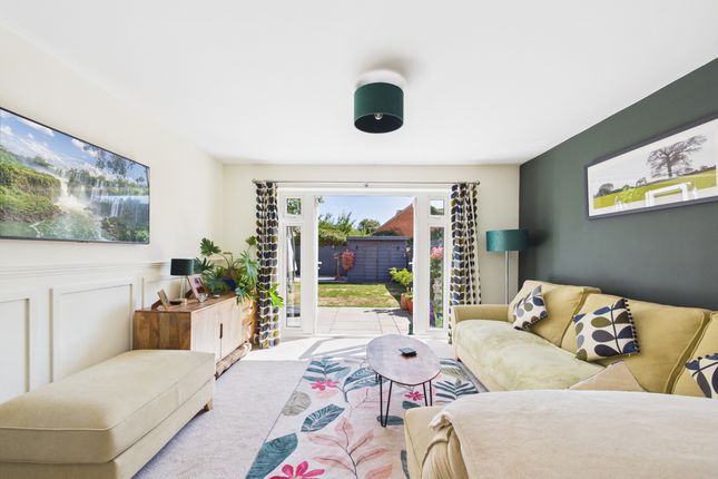9 Burgidge Way, Chinnor photo 4