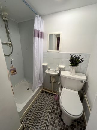 Ryefield 40, Loverswalk, Dumfries photo 4