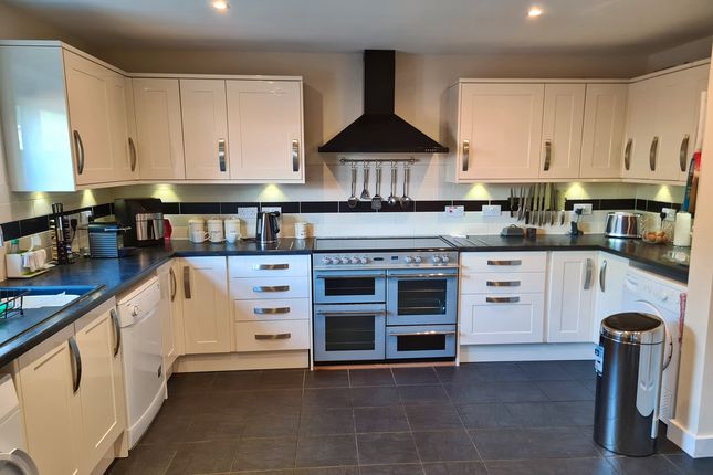 Detached house for sale in Oaklands Mead, Southampton