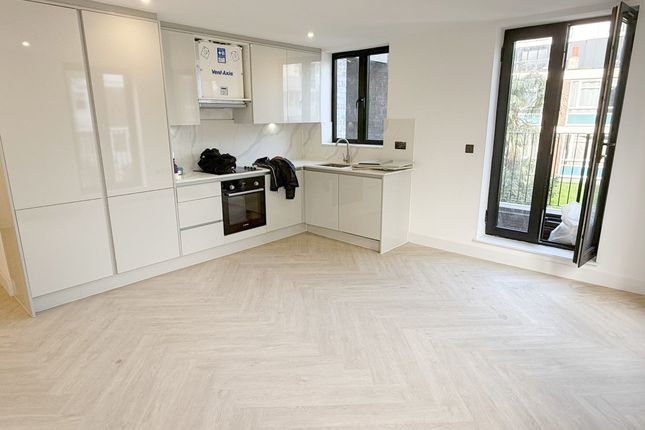 Open Plan Living Room/Kitchen