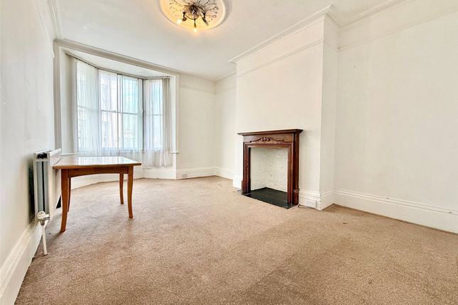 Flat 1, 31, Cavendish Place, East Sussex photo 2