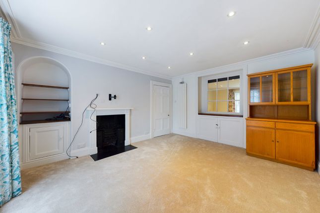 Lgf Living Room