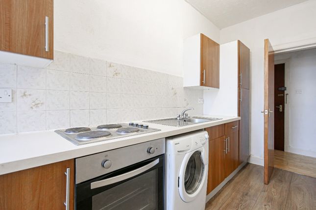 2/1, 19, Ogilvie Street, Dundee photo 2