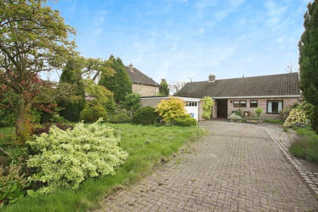 Thumbnail Bungalow for sale in George Fox Lane, Fenny Drayton, Nuneaton, Leicestershire