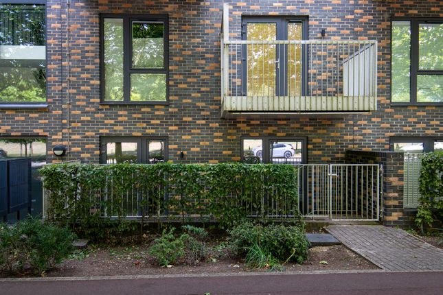Flat 5, Lattice Court, 2 Leonora Walk,, Milton Keynes photo 4