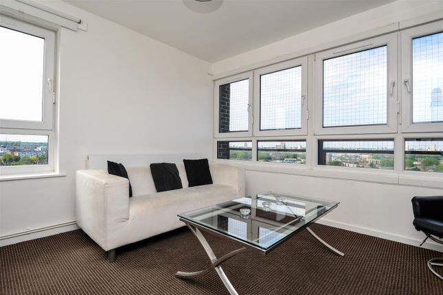 Flat 45, Laird House, Redcar Street, SE5 photo 5