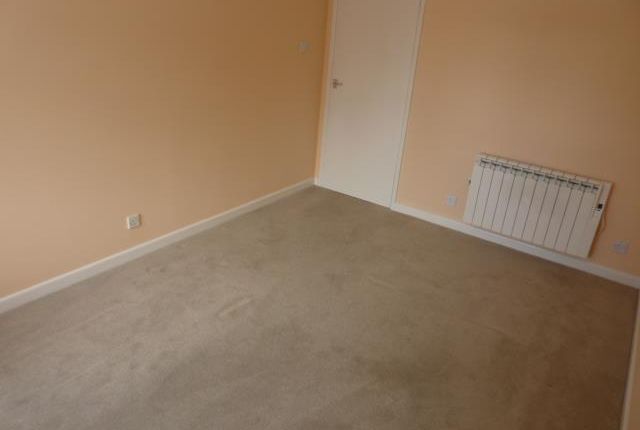 2 White Rose Court., East Street, Weymouth photo 3