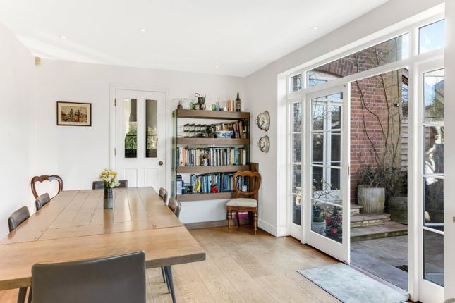 2, Onslow Gardens, London photo 4