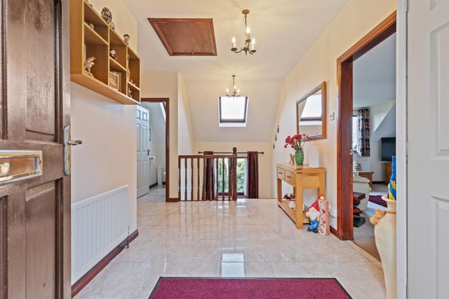 9, Woodridge, Ballynahinch photo 2