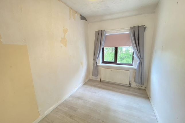 Thumbnail Semi-detached house to rent in Broadwaters Road, Darlaston, Wednesbury