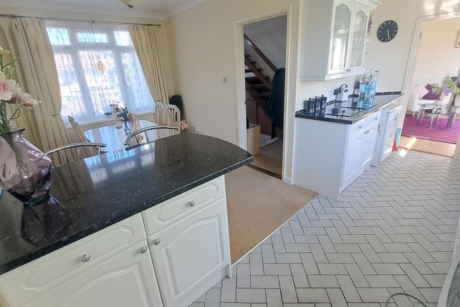 14, Barlowena, Camborne photo 3