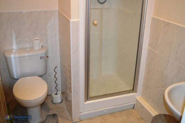 Apartment 107, Royal Plaza, 2, Westfield Terrace, South Yorkshire photo 5
