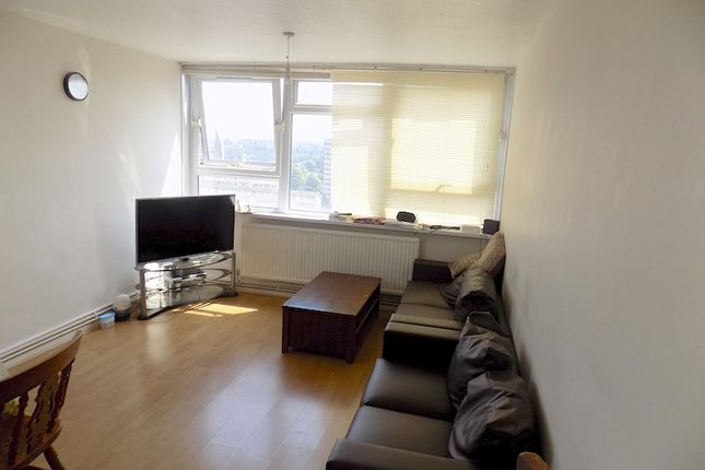 Flat for sale in Baird Avenue, Southall