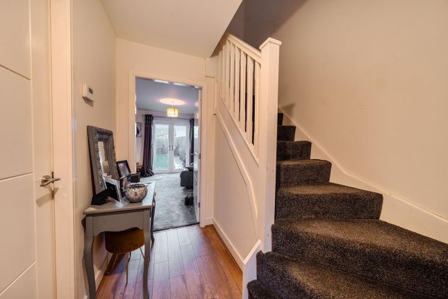 11, Hobby Way, Brayton photo 3