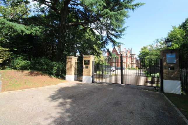 Penthouse for sale in Regents Drive, Repton Park