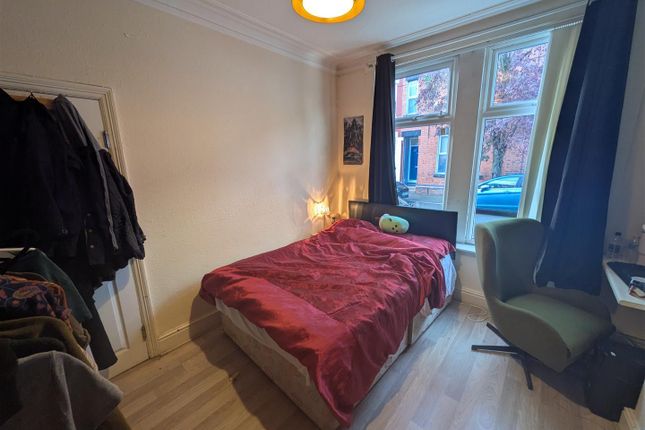 Albion Road, Fallowfield photo 5