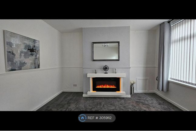Sloane Street, Bolton photo 3