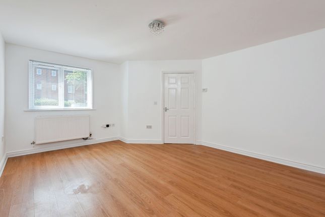 83, Mab Lane, Merseyside photo 4