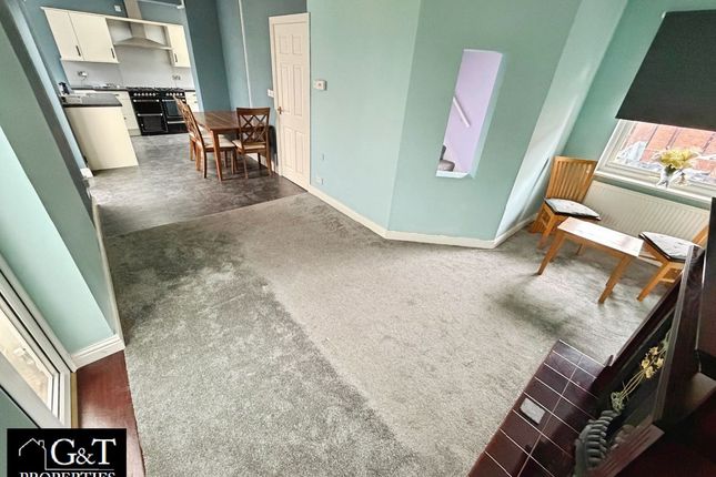 61 School Road, Brierley Hill photo 4