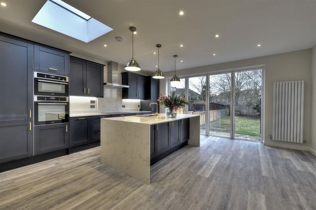 29, Devonshire Road, Harrow photo 2