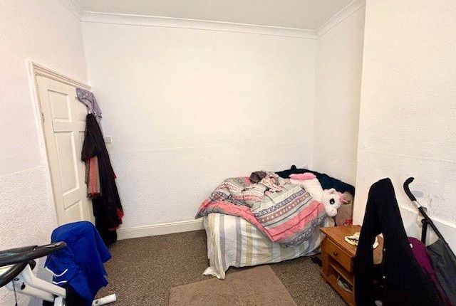 7, Queen Victoria Road, Lancashire photo 2