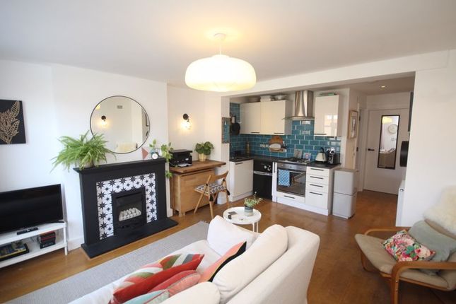 Ground Floor Flat, 25 George Street, Tunbridge Wells photo 2