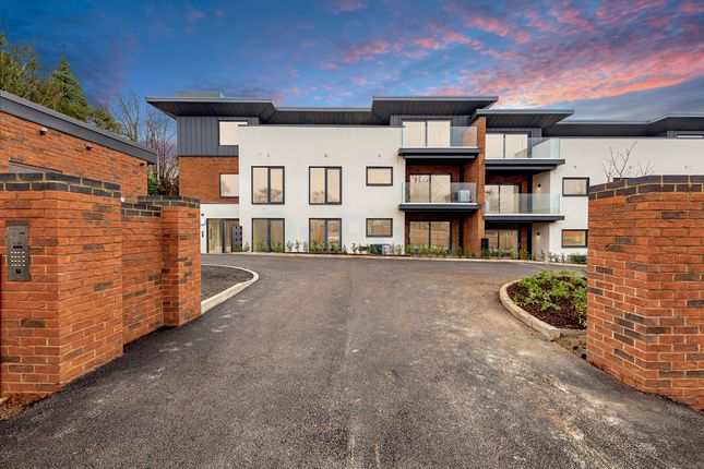 Thumbnail Flat for sale in Flat 8, Asplands House, 19 Asplands Close, Woburn Sands, Milton Keynes, Buckinghamshire