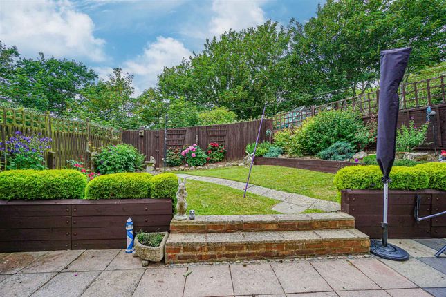 109, Harrow Lane, St. Leonards-On-Sea photo 2