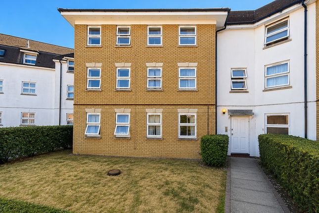 18, Tallow Gate, Chelmsford photo 3