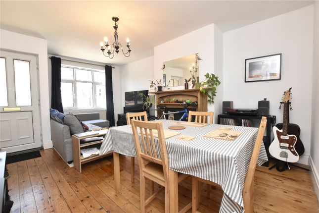 6, Norman Grove, Leeds photo 4