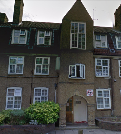 5 bed flat to rent in Topham Square, Tottenham