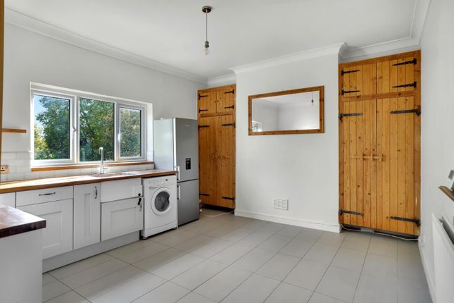 Avington Grove, London photo 2