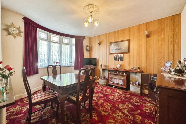 45, Lane Green Road, Bilbrook, Wolverhampton photo 3