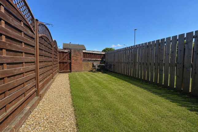 6, Haresfield Way, Ingleby Barwick photo 2