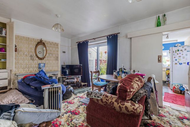 21 Davenport Avenue, Crewe photo 4