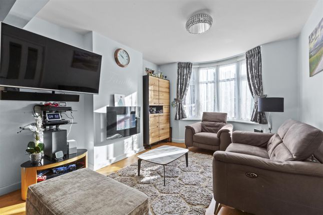 Micklefield Road, High Wycombe photo 4