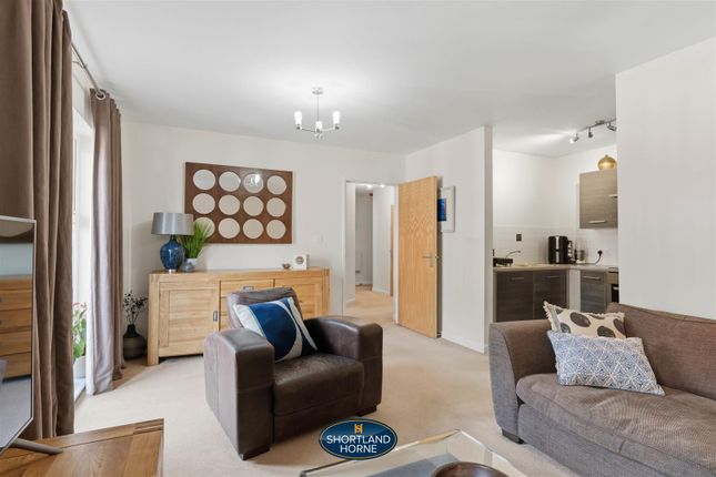 Apartment 14, Monea Hall, Conisbrough Keep, Coventry photo 5