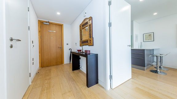 Flat for sale in Prince Of Wales Road, London