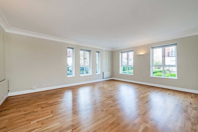 Flat for sale in Sycamore Lodge, Kensington Green