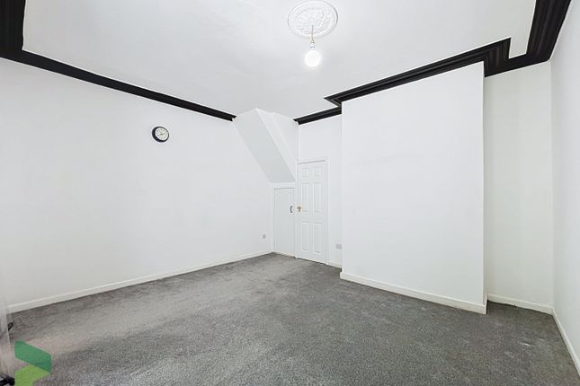 136, Sudell Road, Darwen photo 2