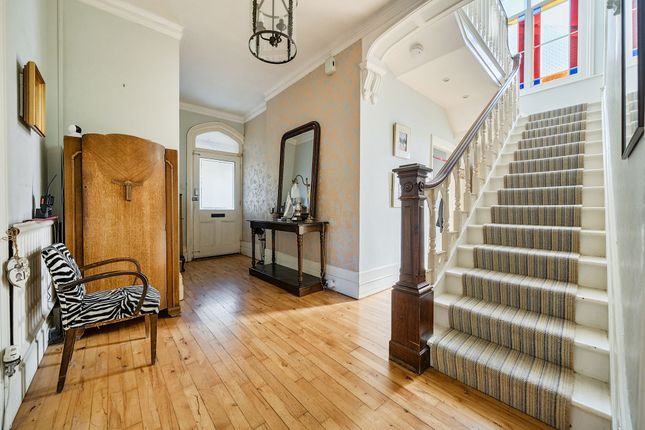 29 Knox Road, Havant photo 3