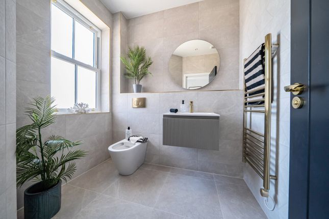 Plot 6, 33, Sandford Road, Bromley photo 2