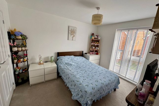 27, Winterbourne Mews, Ashford photo 4