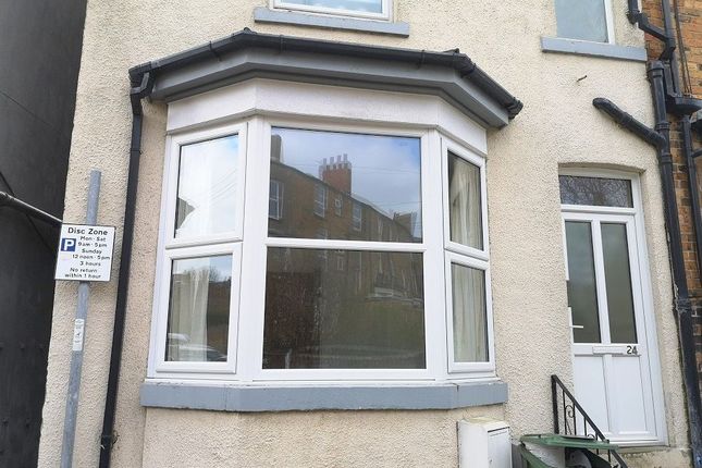 Flat to rent in Flat 1, 24 Greenfield Road, Scarborough
