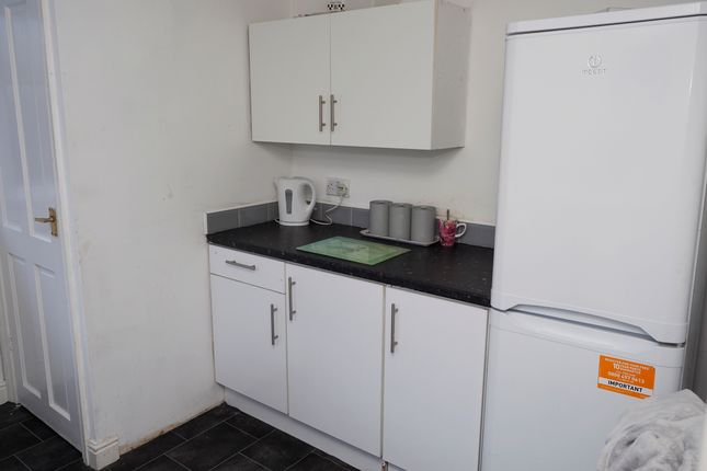 25, Queensgate Street, Kingston upon Hull photo 5