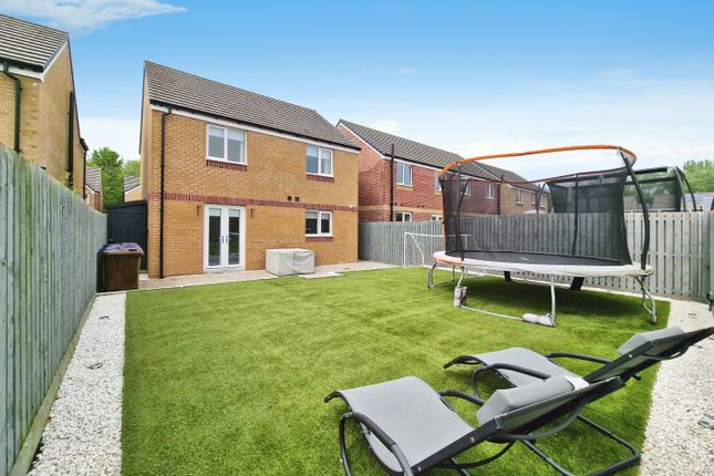 Thumbnail Detached house for sale in Annickbank Wynd, Irvine
