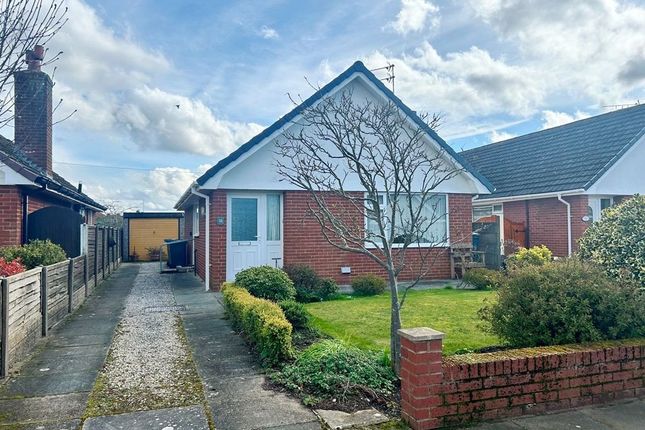 Thumbnail Bungalow for sale in Freckleton Road, Marshside, Southport