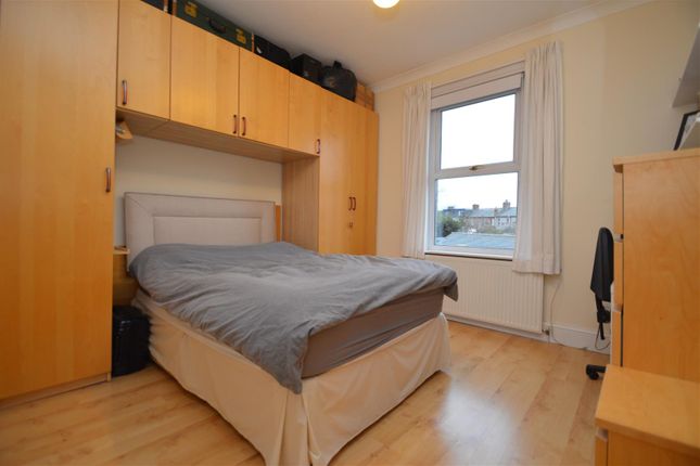 Terraced house for sale in Cavendish Gardens, Ilford