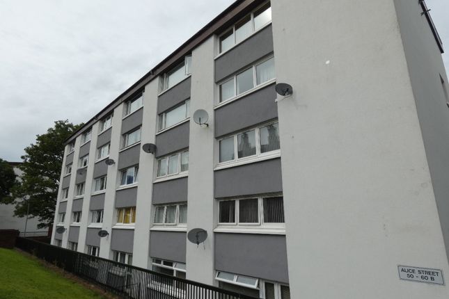 Thumbnail Flat to rent in Alice Street, Paisley, Renfrewshire